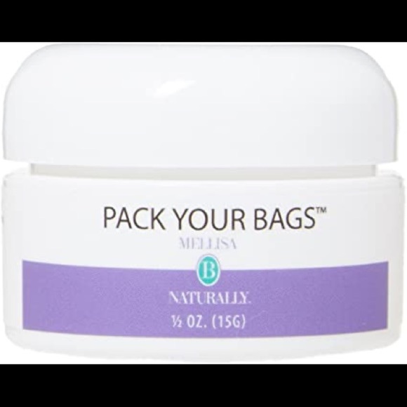 Melissa B Naturally Pack Your Bags with Caffeine & Hyaluronic Acid - Picture 5 of 5